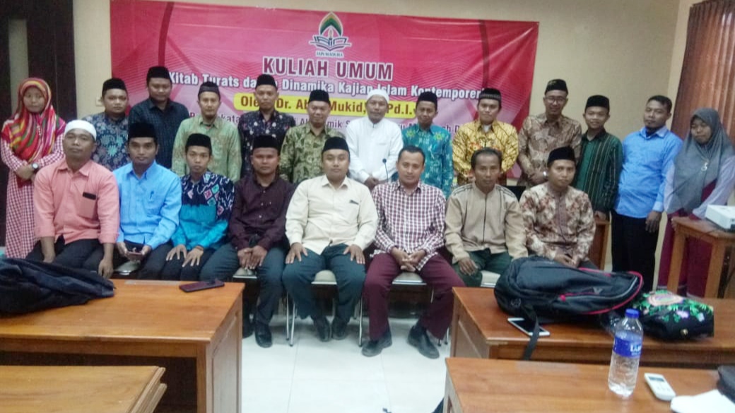 Waka 1 STIBA DUBA Pamekasan Isi Kuliah Umum di IAIN Madura.