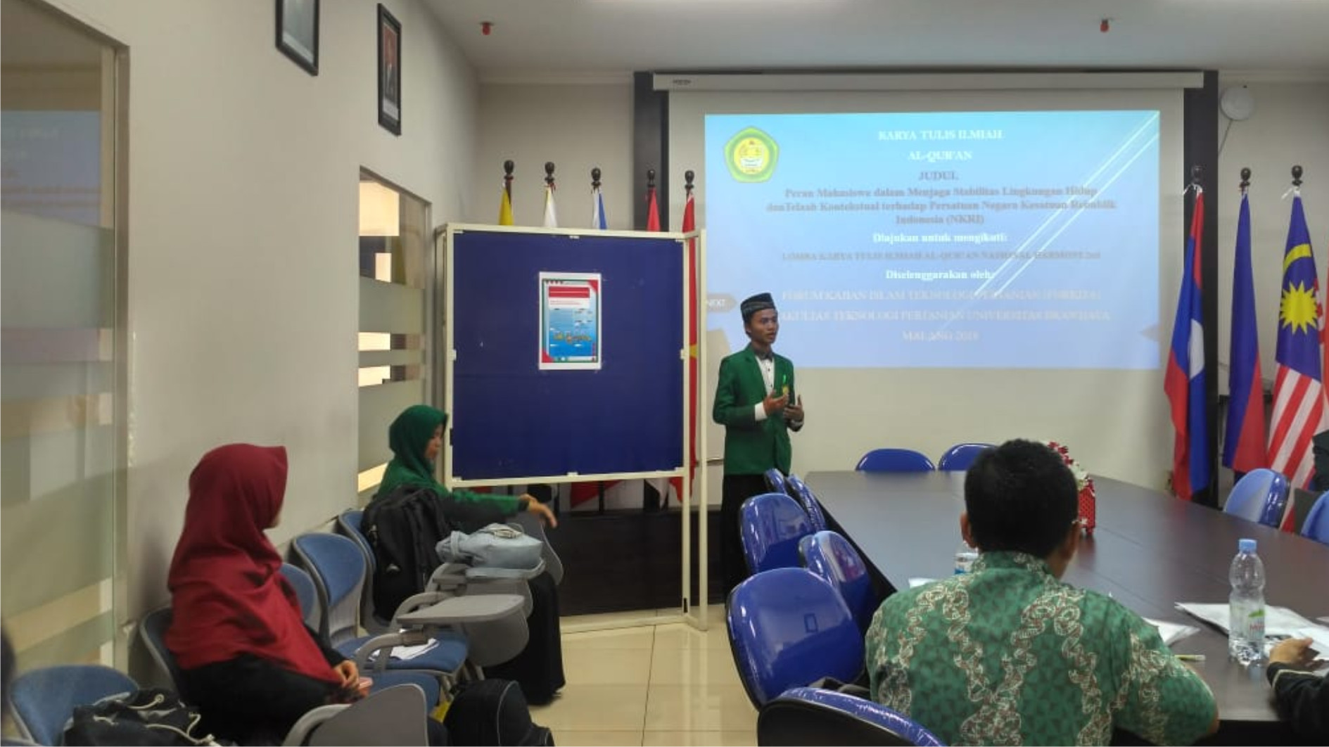 Raih Juara 2 LKTI Nasional, Mahasiswa STIBA Tampil Meyakinkan