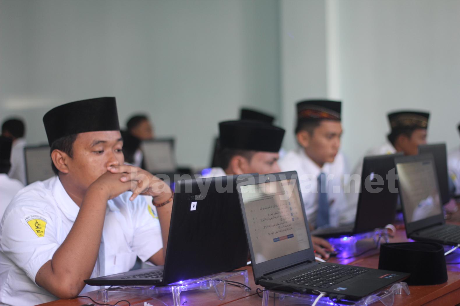 Usai UAMBN-BK 2019 Ma Darul Ulum Banyuanyar Berinisiatif Adakan Itstighatsah Menjelang UNBK 2019 Men