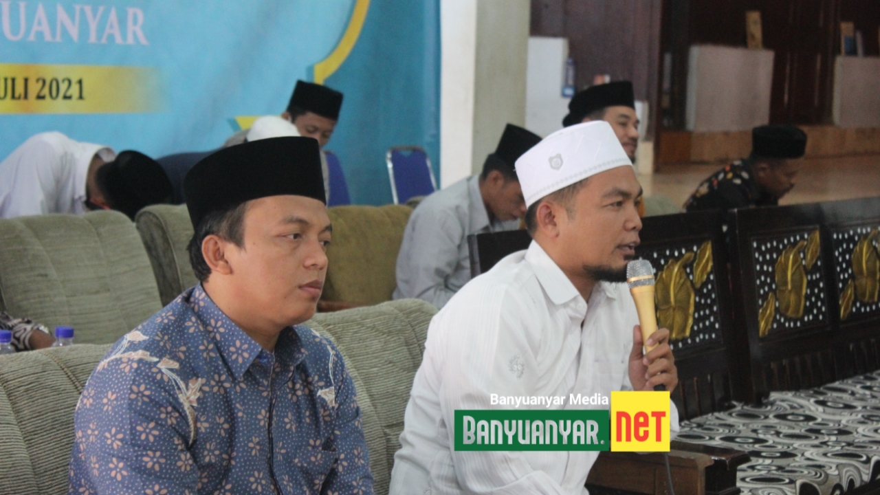 Banyuanyar Bekali  Santri dan Siswa Baru Tahun 2021