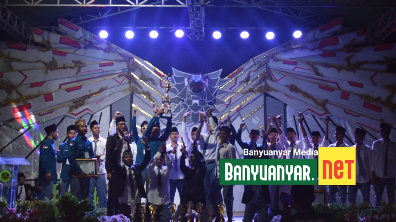 OSIS SMK Darul Ulum Banyuanyar Tutup LKS 2022.