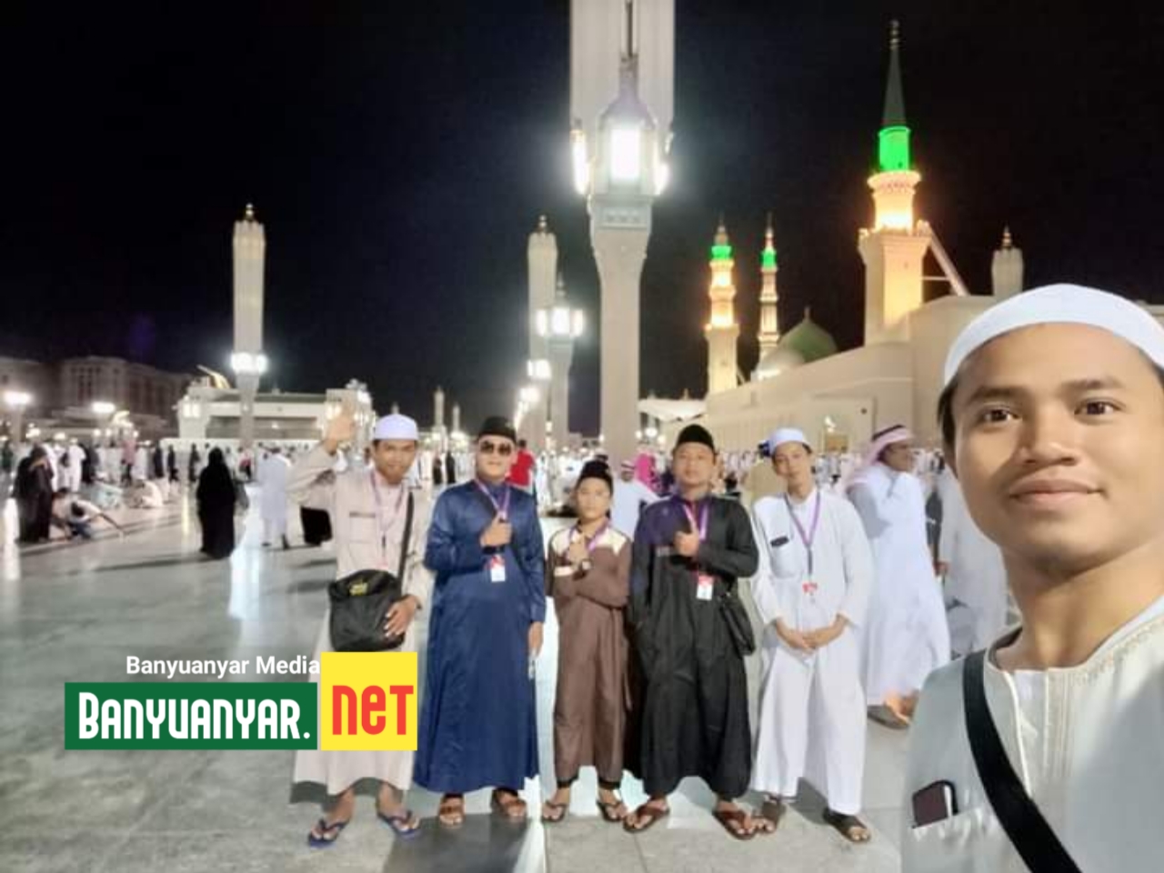 Berkah Al-Qur`an, 5 Santri LPI. Darul Ulum Banyuanyar Mendapatkan Umroh Gratis