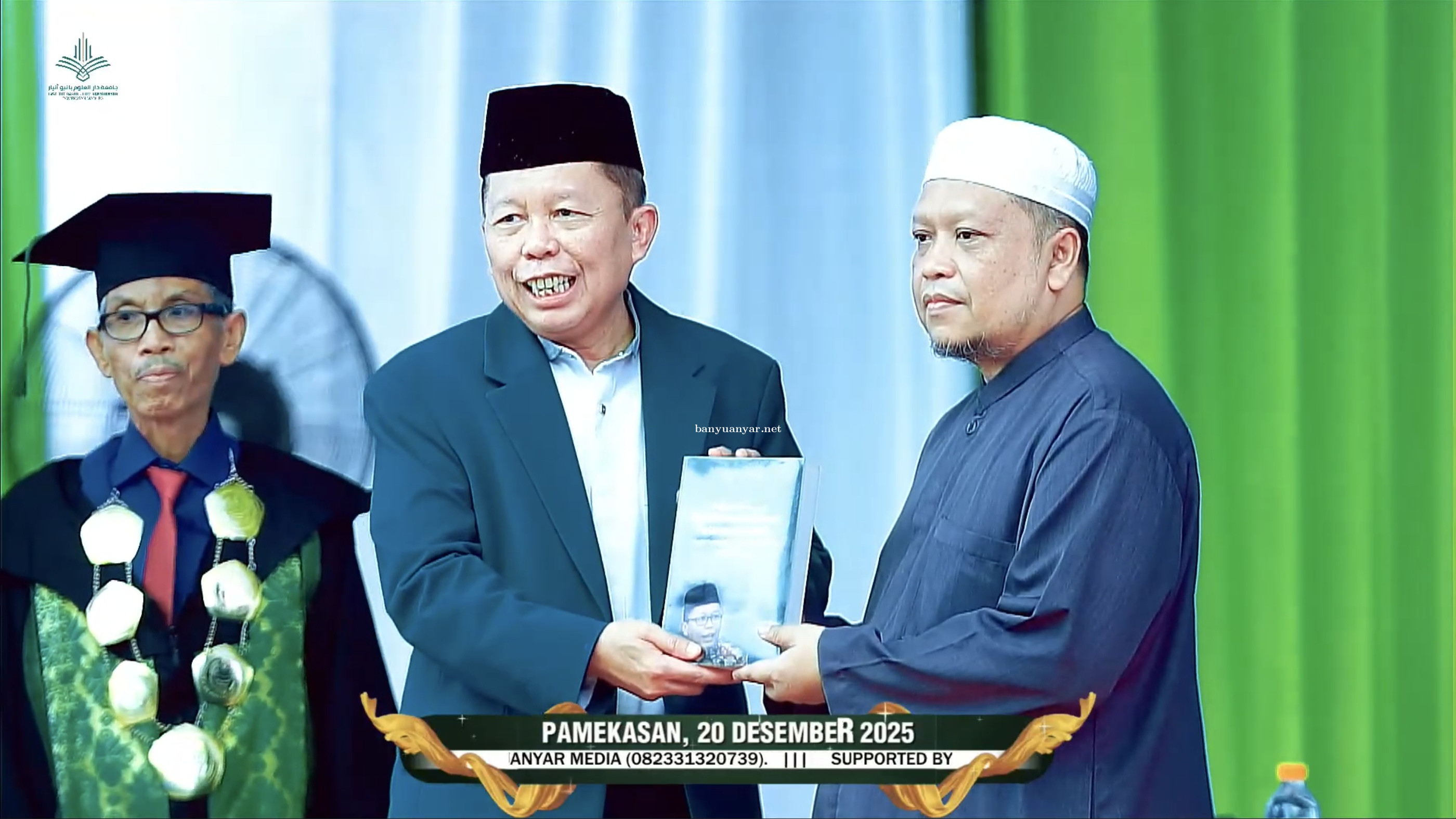 Wisuda V IDB Banyuanyar: Menuju World Class University dan Penguatan Sinergi Tokoh Nasional